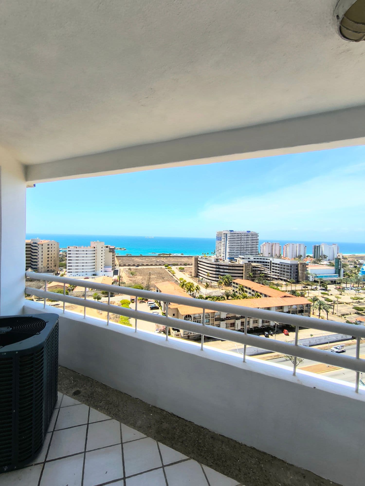 Apartamento con hermosa vista al mar, Costa Azul